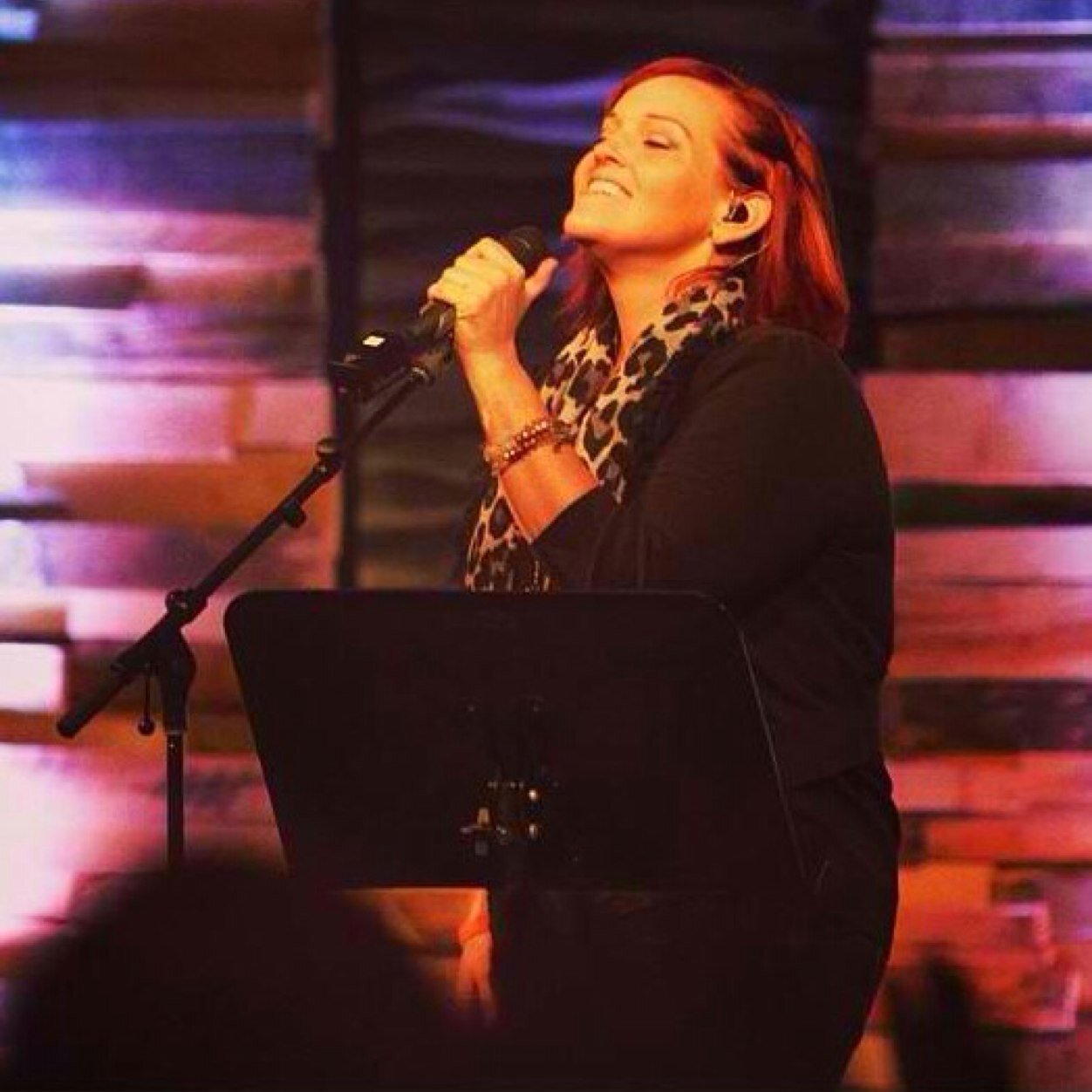 Hey, My name is Emily. I am a selling manager for Ralph Lauren and I love to worship my Jesus! Coffee is my drug of choice and illinois is where I call home.