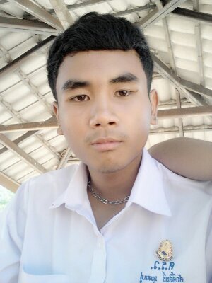 PoalSaksit's profile picture. 