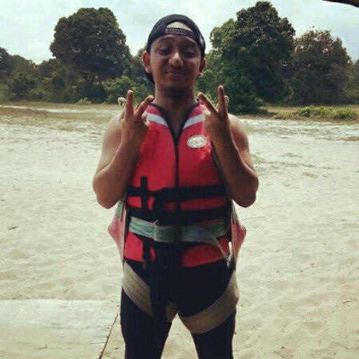 zizwan20's profile picture. hidup ini memang palat , tapi esok masih ada . #ChelseaFC #Timberwolves