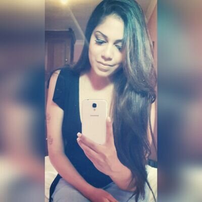 Makeup Artist 2009 | South African | Foodie | Explorer | JSH Always♥️