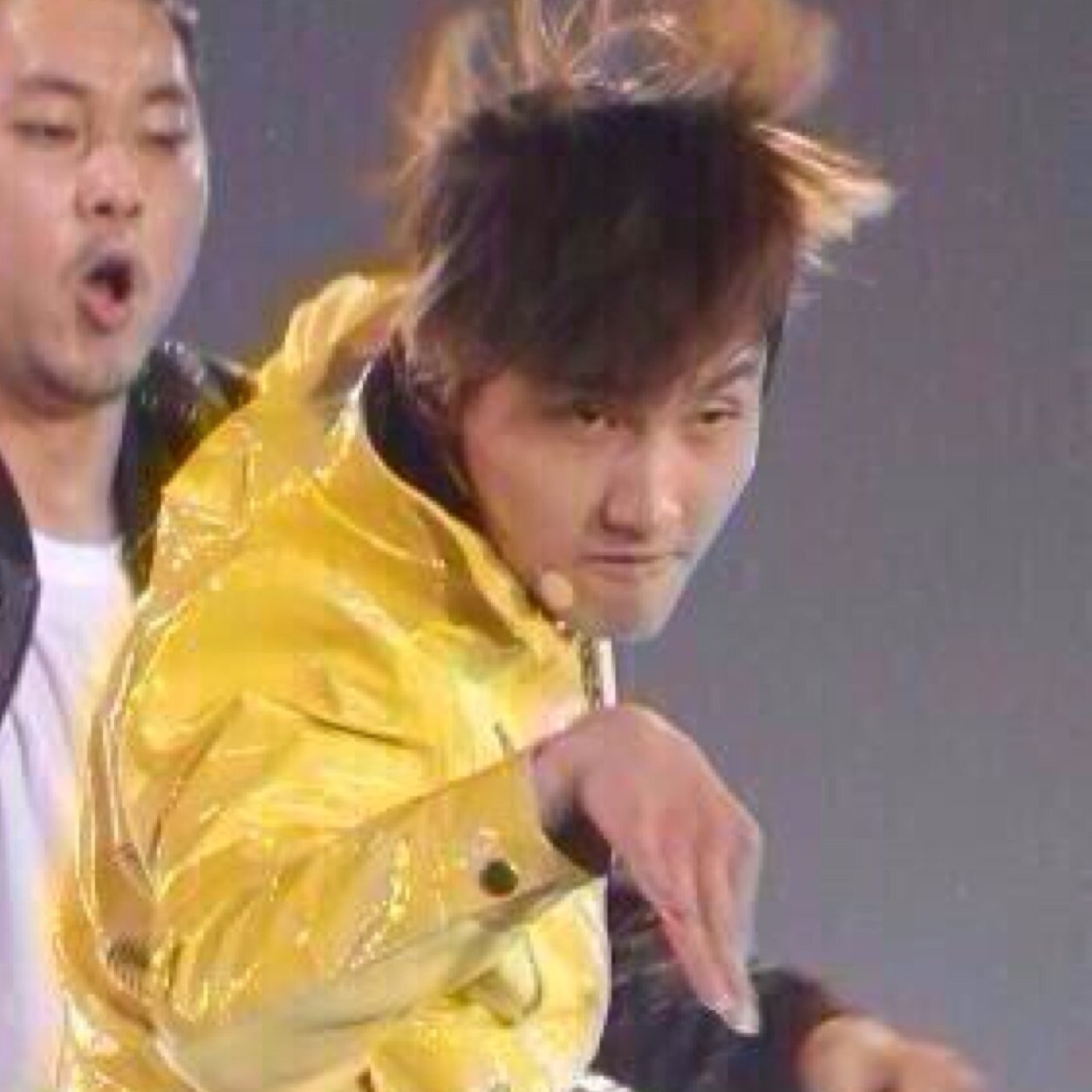 Bigeast、92line、シム推し。 全部全部ひっくるめて大好きです。15歳でファンになり今年でビギさん14年。小さな子供もおりますが変わらずオタです。なんと言われても東方神起ファーストです。浮上率低いですが、ライブは参戦してます。お気軽に絡み合ってくださいませ🙇🏻‍♀️