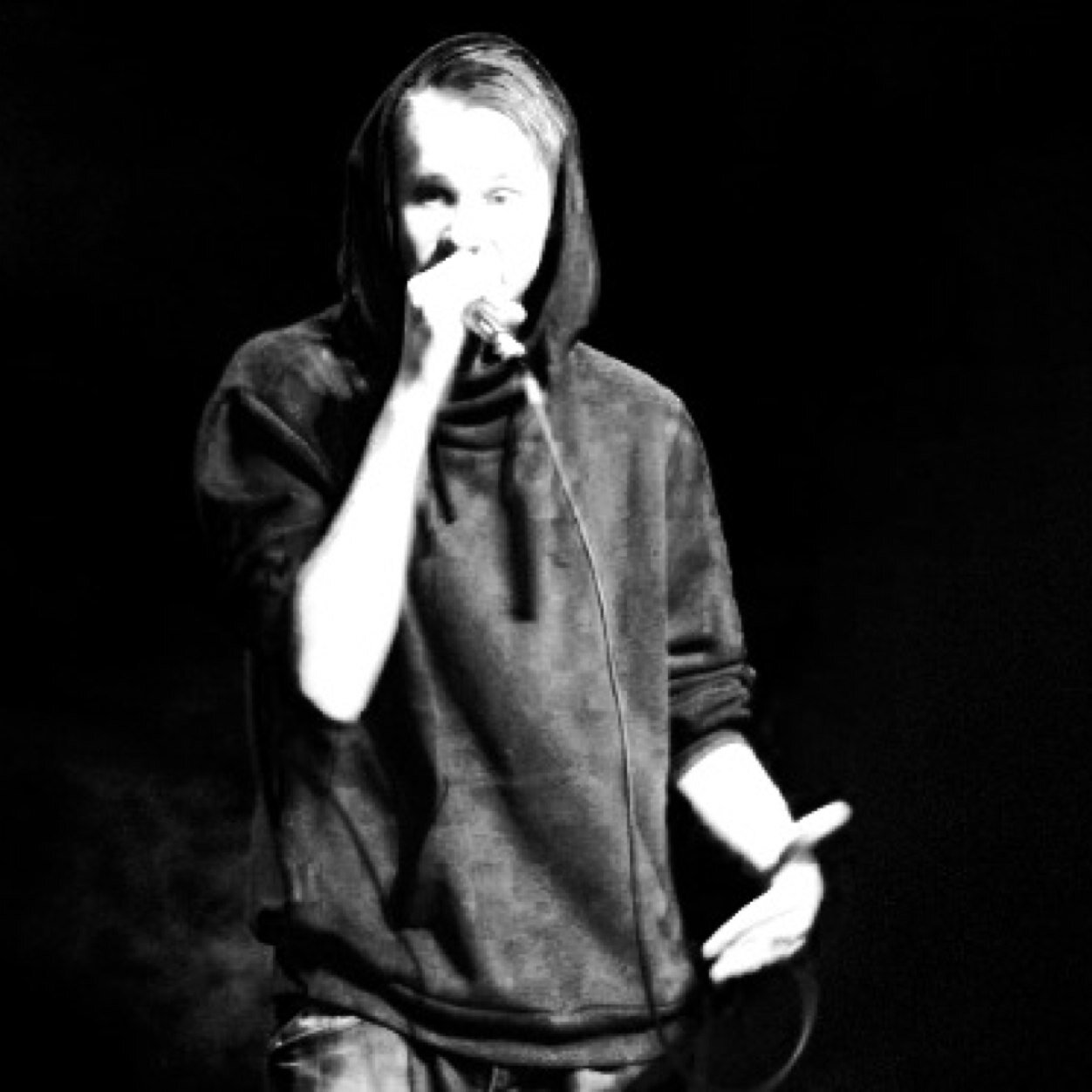 Norwegian Rapper and Songwriter & the name is Magikal! Check out my music at : https://t.co/S5HHpkUdgu Please leave a like and a comment! :)