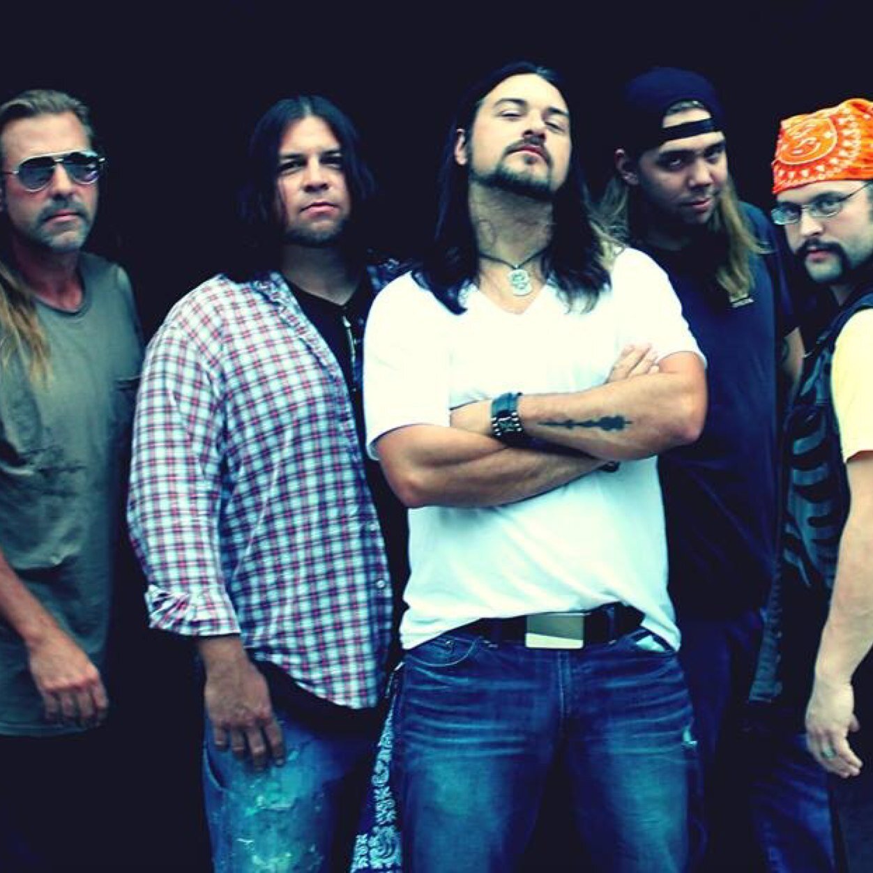 Rnbandmusic's profile picture. https://t.co/AKAcnzRsTL
http://t.co/Wglma3zTNX