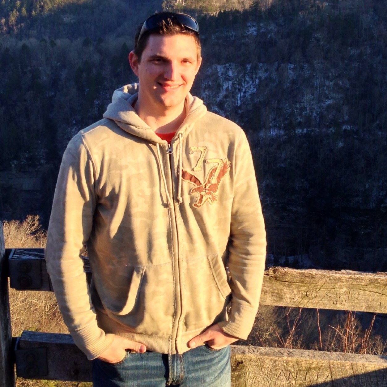 andreweldredge's profile picture. 