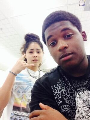 trehaynes3's profile picture. Athletic|Pine Ridge|Football player|#3|Follow Back