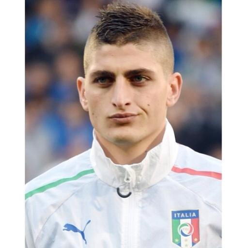 Followed by @MarcoVerratti1!!#ForzaMilan ❤⚫️ ~account Twitter dedicato al mio idolo Marco #Verratti! (il nostro sogno? vederti in rossonero :p @MarcoVerratti1)