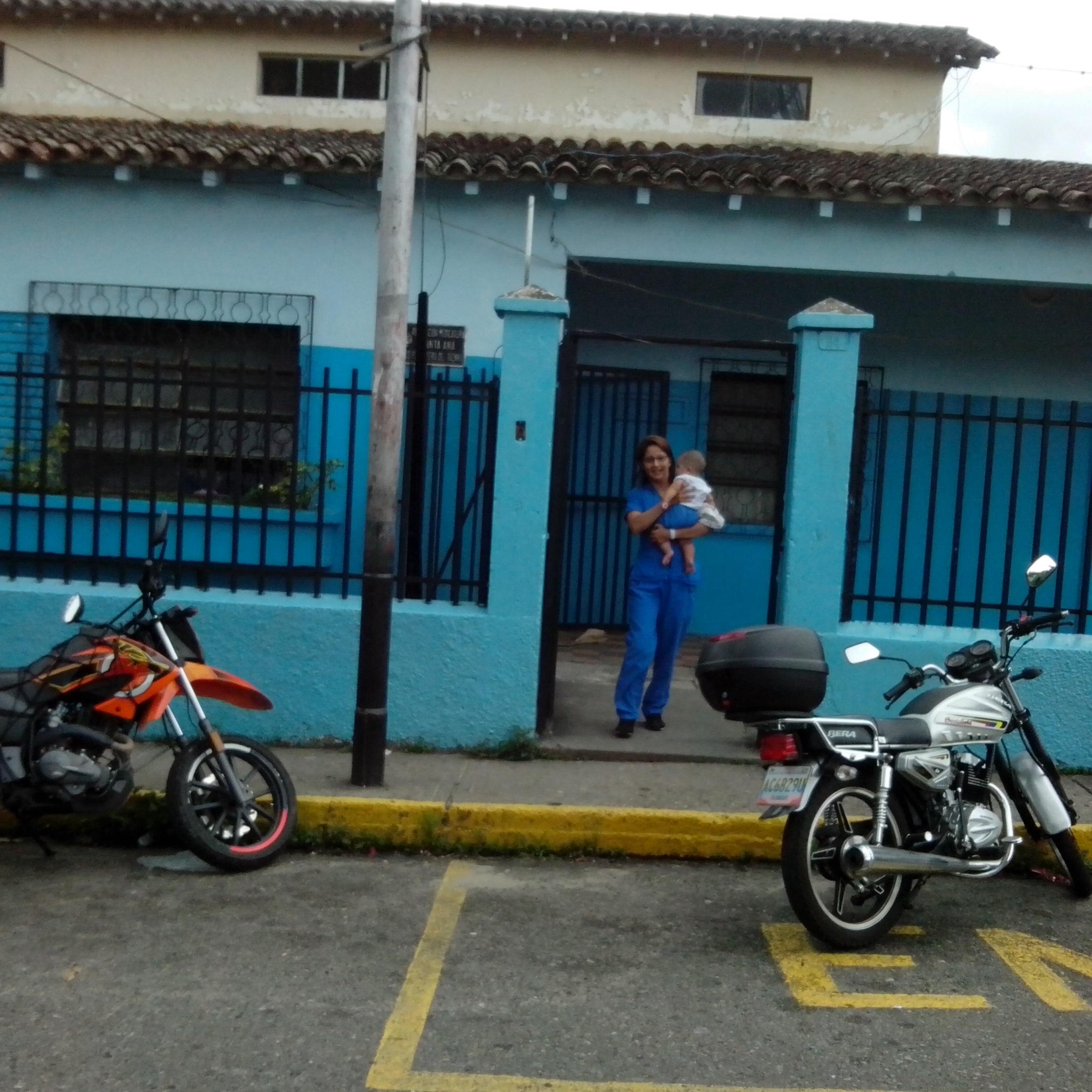 AMBULATORIO DE SANTA ANA PRESTANDO EL MEJOR SERVICIO AL PUEBLO CORDOBENSE