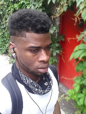 My Dreams It's to Make Music as A Career -Am From Montreal Welcome To My World