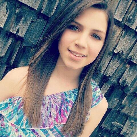 LauraBe45365837's profile picture. 