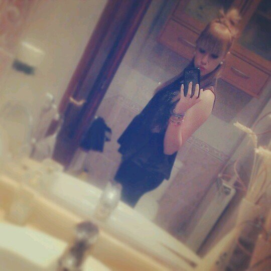 Polvo del 99.Mss Blonde con culo a la vista,Vale la pena luchar por lo aue vale la pena tener.FlorinSalam Niñas♥