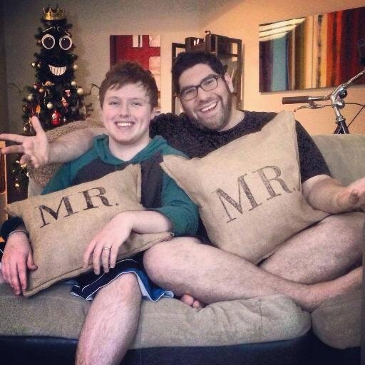 A fanpage for the MrMr vlogs on YouTube featuring the lovely @bretttheintern and @iamraynbow