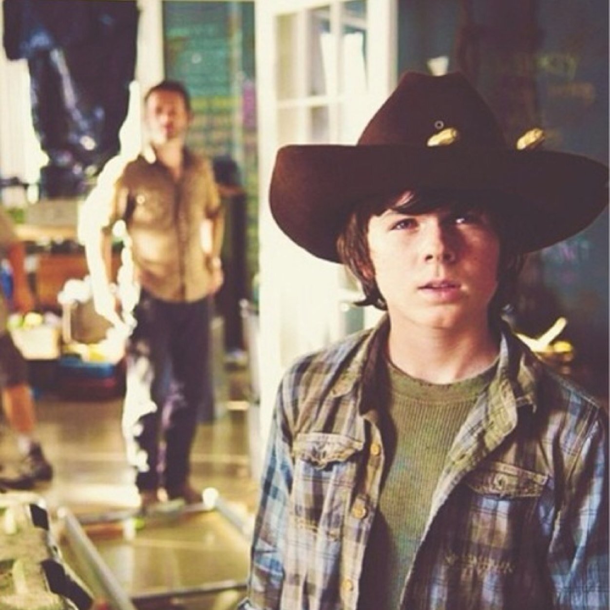 ❝ I'm not what he thinks I am. I'm just another monster too. ❝ [#TheWalkingDead|Literate|18+] ●Not Chandler Riggs●