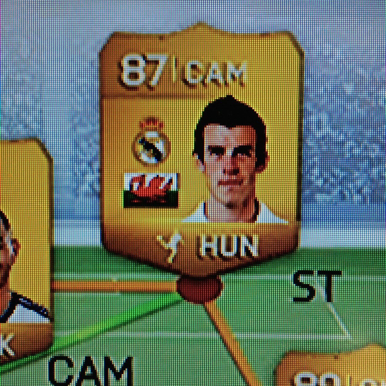 I give players away for cheap and i let people borrow players!!!! Give me a dm
