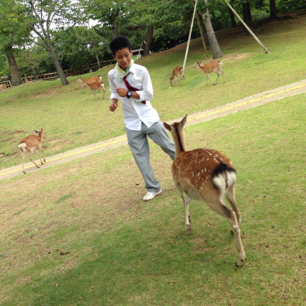 よ、
