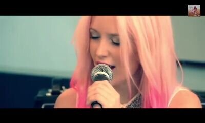 ApoyoAlbaReig's profile picture. Cuenta dedicada a @AlbaSweetC desde Málaga. Ella llegó a mi vida con su voz. 'Y ahora sé que ya no contarás lunares en mi espalda' Rocío Cabrera y Sonia Gómez♡