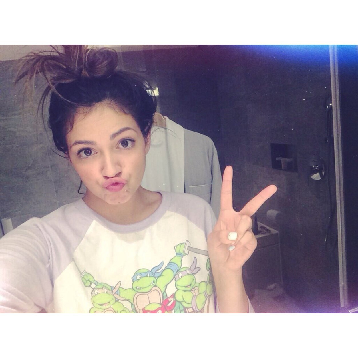 I am a huge fan of Bethany Mota | I love youtube | I love sunflowers | Keep it simple