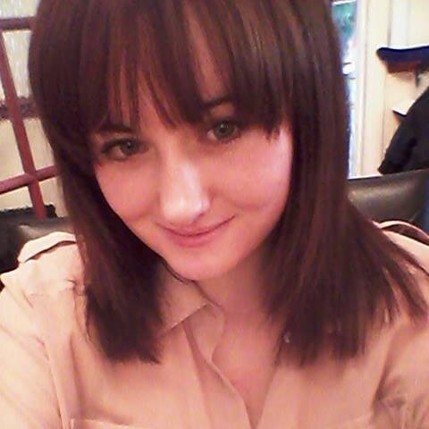 I'm Just Me A Welsh Girl Who Loves My Family, Football, Music, Sport, Reading, Adventuring and Smiling. Starting My New Adventure.