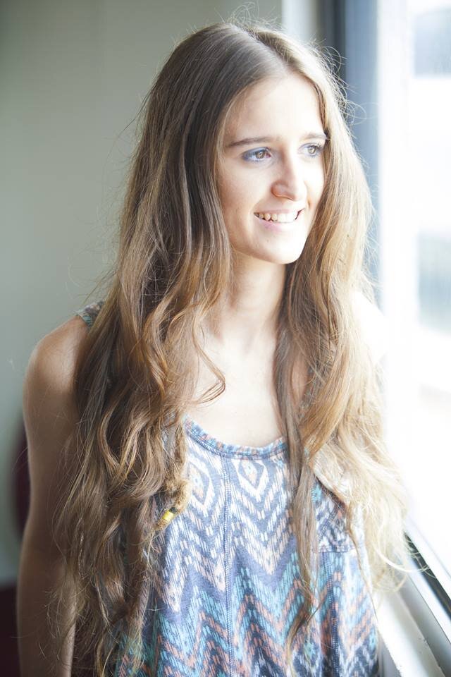 Argentina. Redactora para Revista Mujer. Amante de los DIY , cactus, decoración bohemia y las telas hindúes y marroquíes. Lectora incesante.