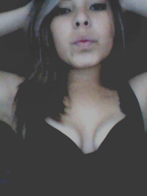 ami no me creas nada de lo que prometo, soy una mujer con naturaleza de hombre..