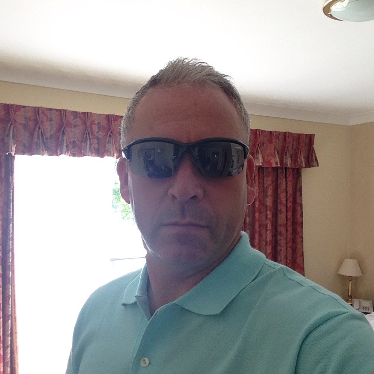 Father of three and Bampy to Ollie and Oakley self employed Decorater for 30 years + 2018 Captain @stmellonsGC