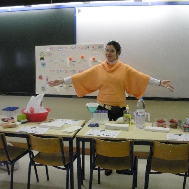 Scienceforall2's profile picture. Science crowdfunding project