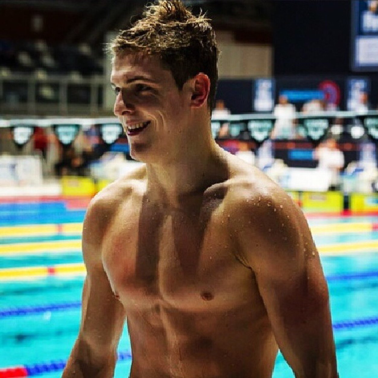 Retired professional swimmer | 50m freestyle | Dutch | Lived in Italy | Enjoying life after swimming