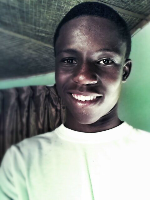 FlowmotionSA's profile picture. Tsolo local rapper