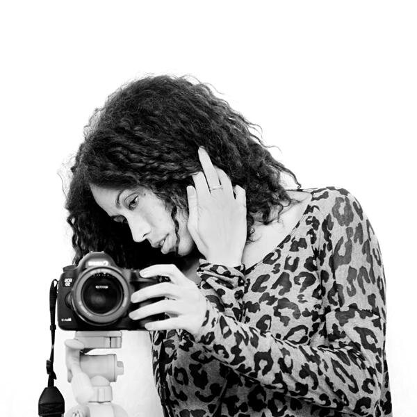 Photographer obsessed with fashion-y things & getting on planes. IG:VintageSlang 

heather@vintageslang.com