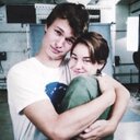 gus waters - @oranjeetulips - Twitter