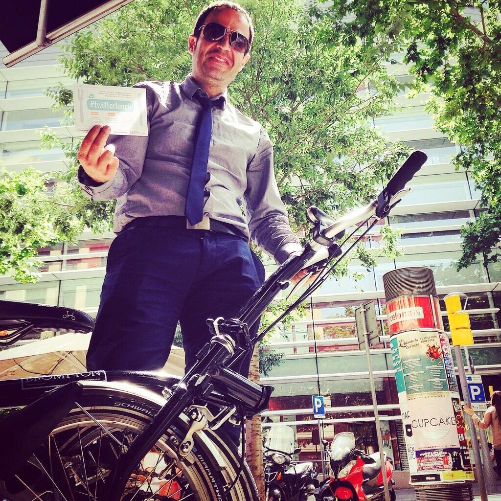 Soy Asesor Fiscal y Contable.