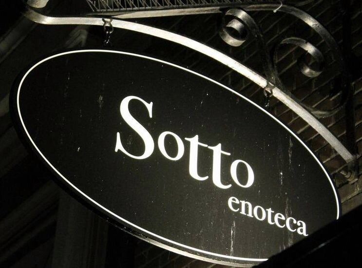 Italian wine bar serving extensive wines by the glass and pasta