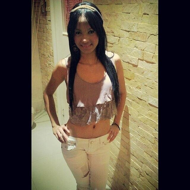 Futura Enfermera,diseñadora//Bailarina en proceso  Pin:534283f7
instagram:angeladesimone123