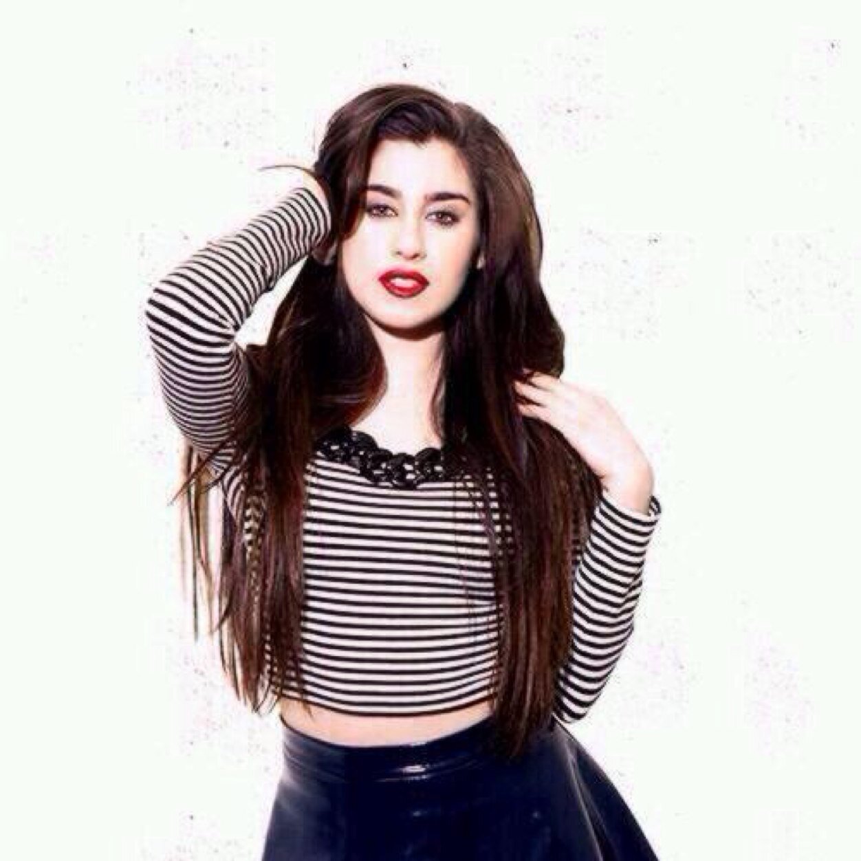 this follow is completely free! you dont have to follow anyone in return, youre welcome!