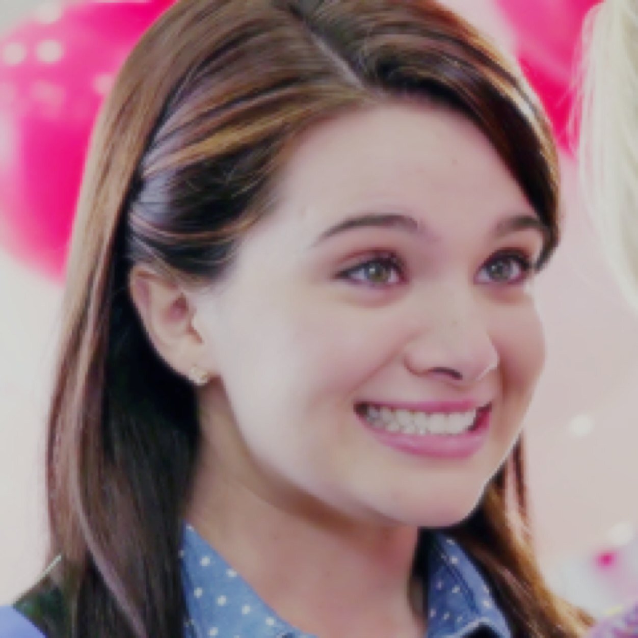 Compte source sur la série Faking It. Retrouve ici les dernieres news. Ouverture le 16/05.