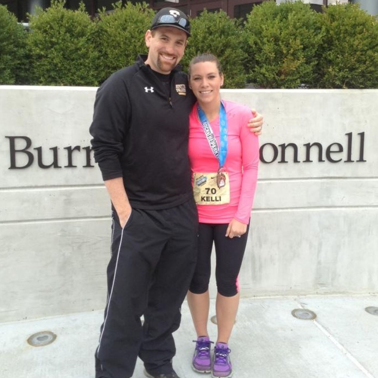 Kelli Buffington (@KelliBuff ) Mom of 2. Runner. Working in Government Administration. Graphic/Web Designer. Coach’s Wife. Sports Fan. Kelli Buffington (@KelliBuff )