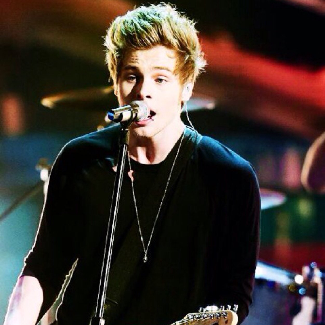 Tzlil_Amar's profile picture. 