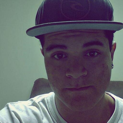 O teu sorriso, abre as portas do paraíso.. @QueissoLayla. ♥♥