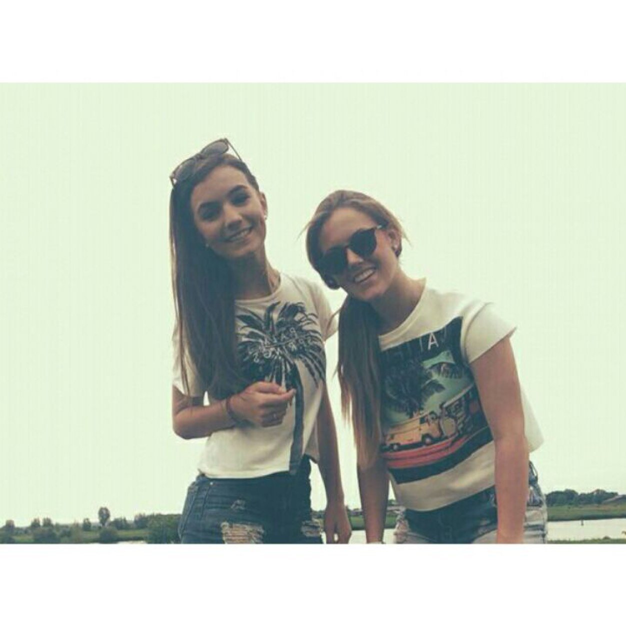 Snapchat : @ xkusjetesss -- ik hou van je baby kusjes Lau my best !