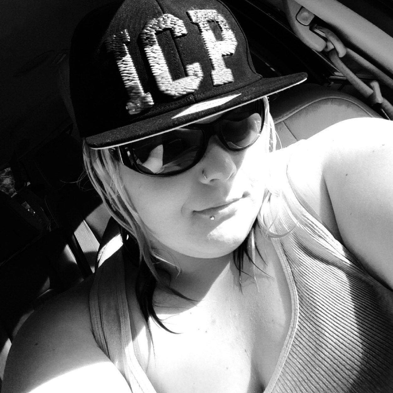Hannah I am more of a country girl I am crazy either you love me or you hate me there is no in between ha I am the funniest person alive haha
