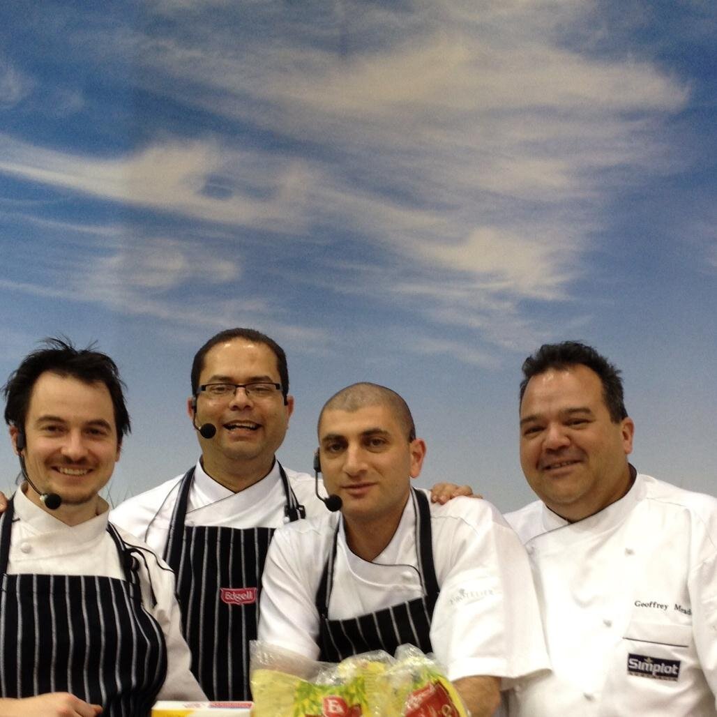 AskGeoffthechef's profile picture. 