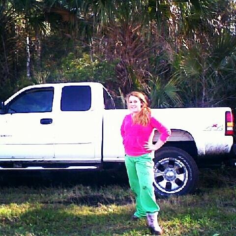 sarahfrhoden's profile picture. || sucess & nothing less || || music industry ||