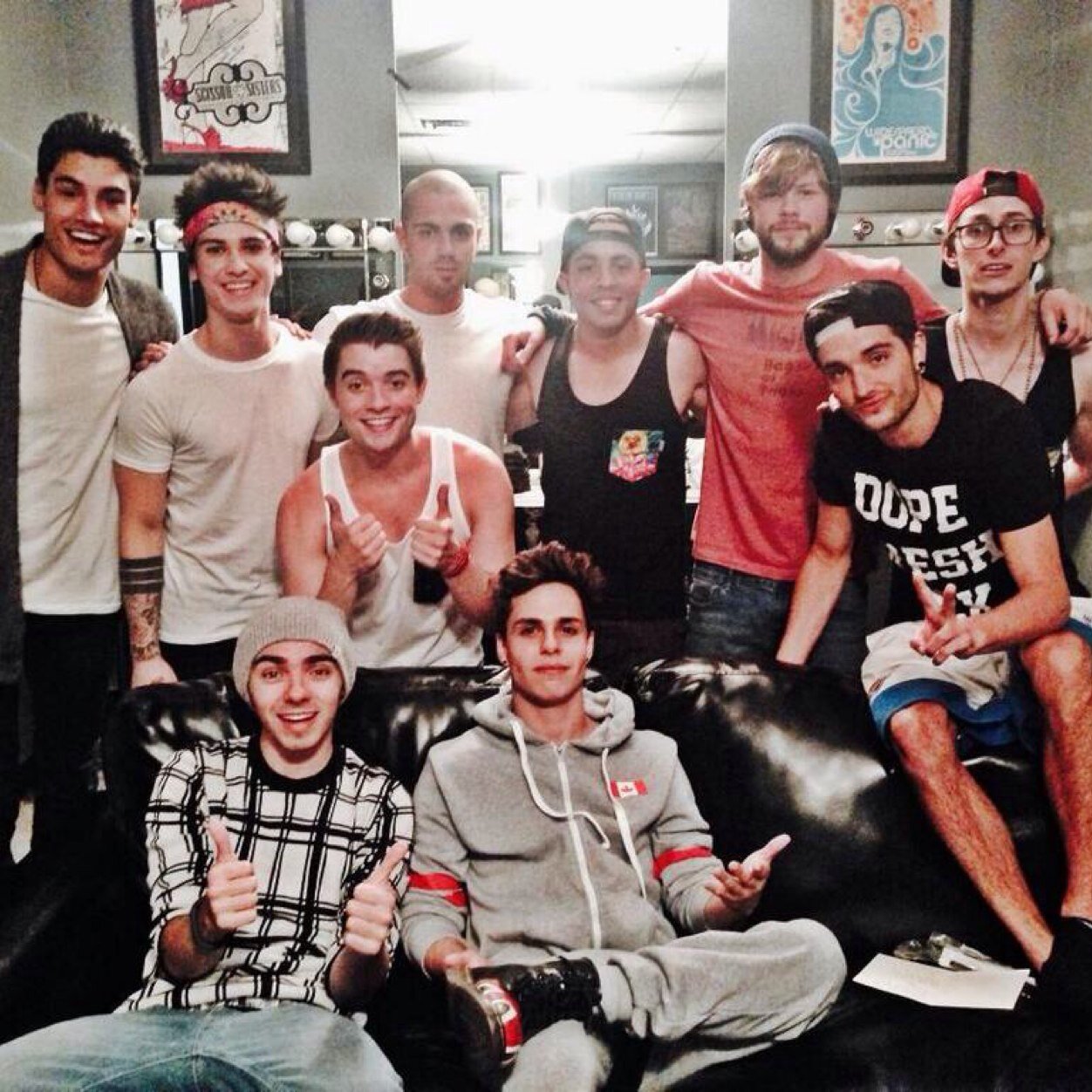 Just two SEXY, FLIRTY, DIRTY girls dedicated to Midnight Red, 5SOS and The Wanted and many more bands...