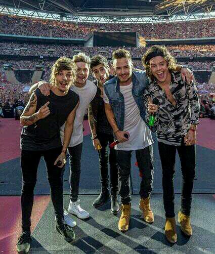 *Back up acc*Directioner forever! !!!♥♥♥follow fr a follow back! !!