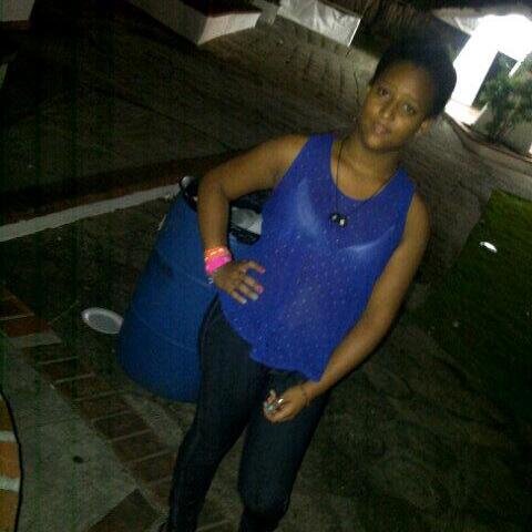 → Diferente A Tii  3♦♣♠○  ♥♥