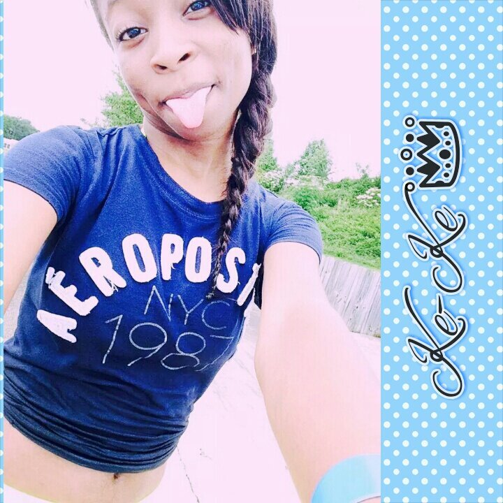16 yrs . Senyaa 'O15  . Instagram : I'm_Gawjusss . Taken @montrellreed