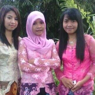 yesiiey_eceh's profile picture. Bahagia bersamamu :)