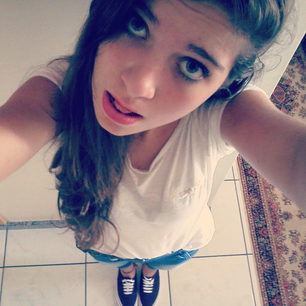 Sua vadia gostosa, amo tu @pqp_leethy aqui
