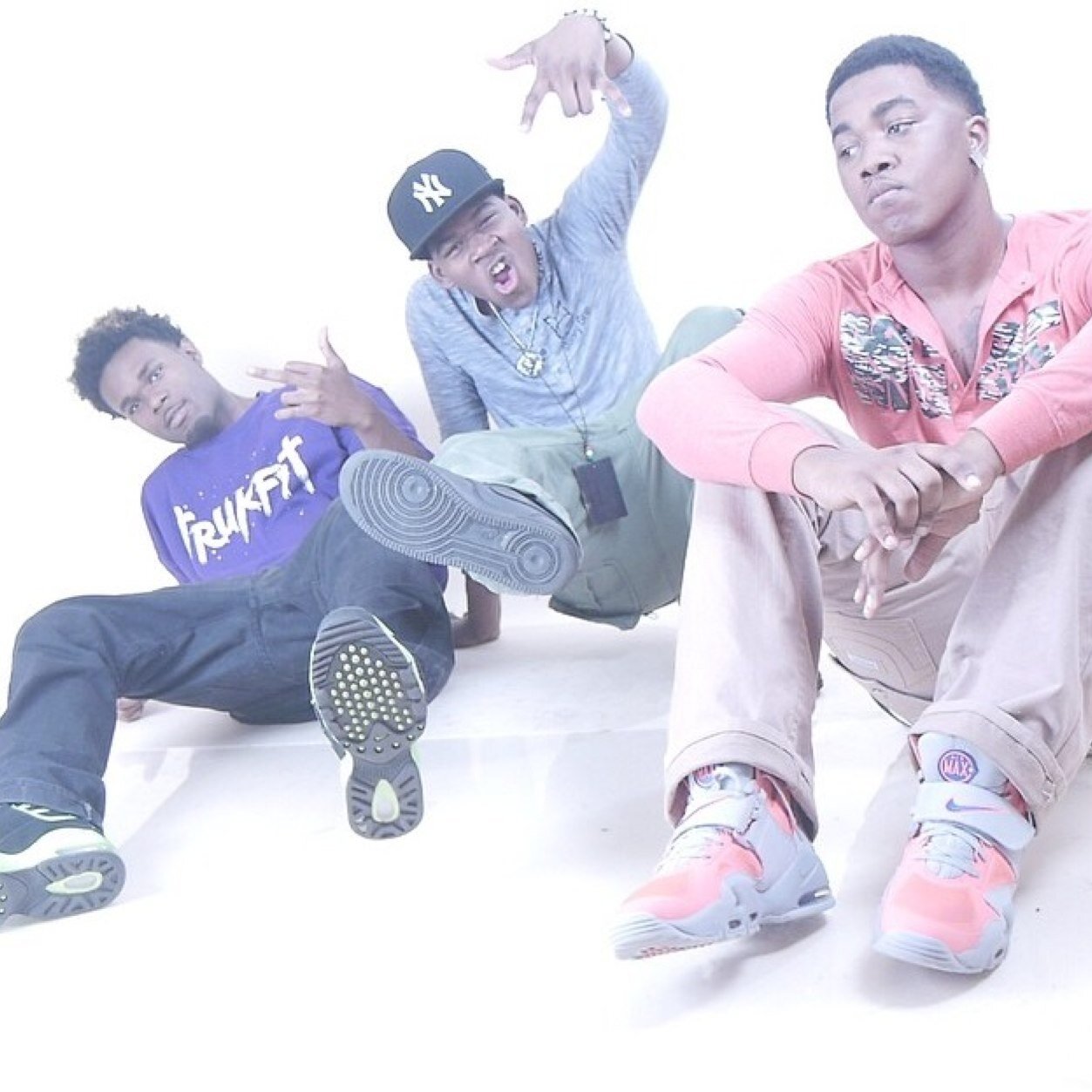 WeAre_MoneyGrip's profile picture. Artists: @MG_Play @MoneyGripFlyerr @MG_DrePorter For Booking Contact MONEYGRIPBOOKING@GMAIL.COM #〽️G4E