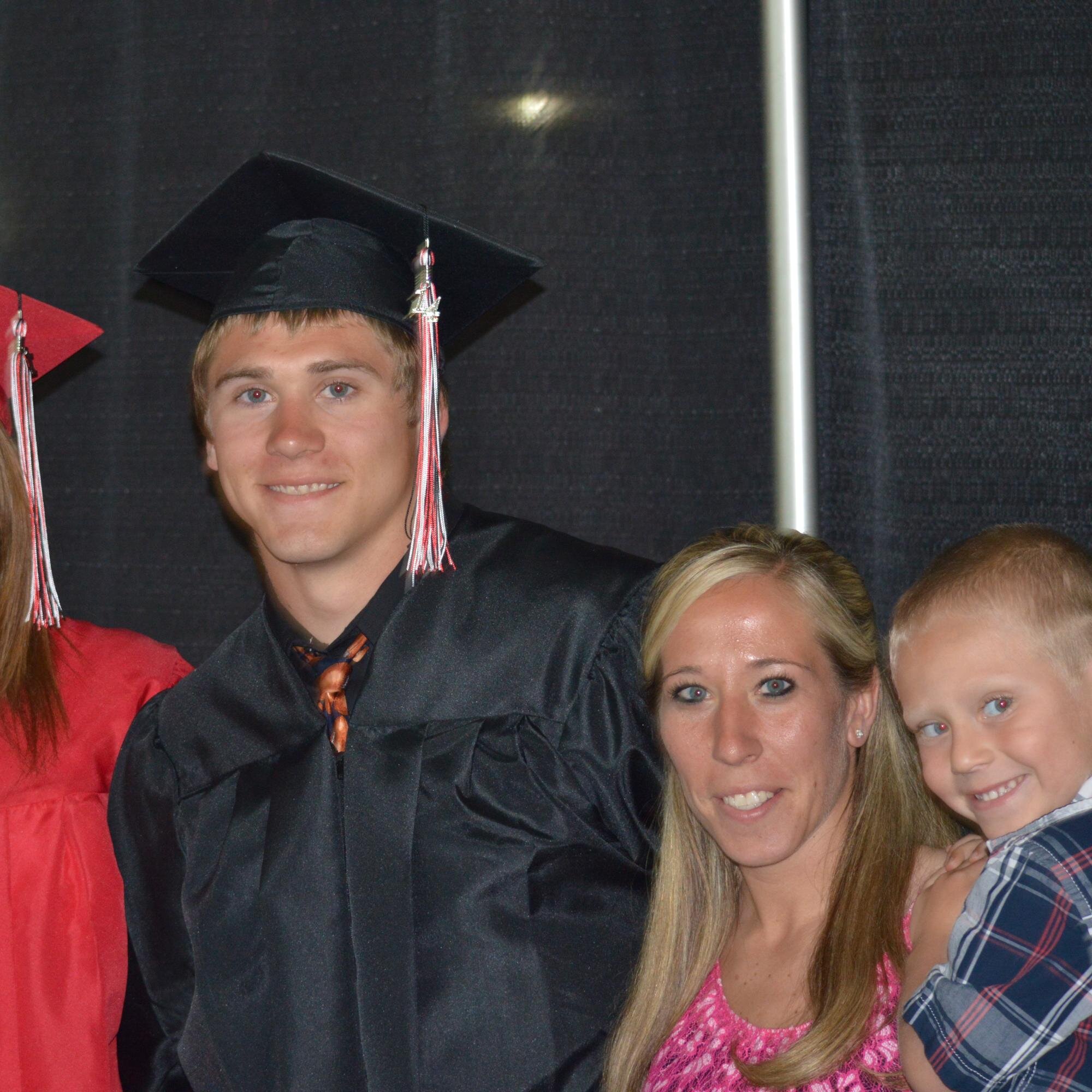 AshlieU's profile picture. 