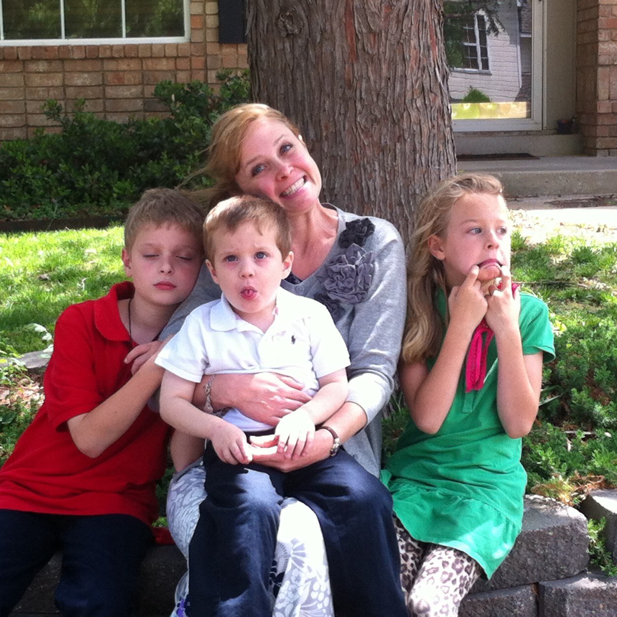 Wife, mom, and educator who was born in the heart of Texas but lives in the heart of Oklahoma.